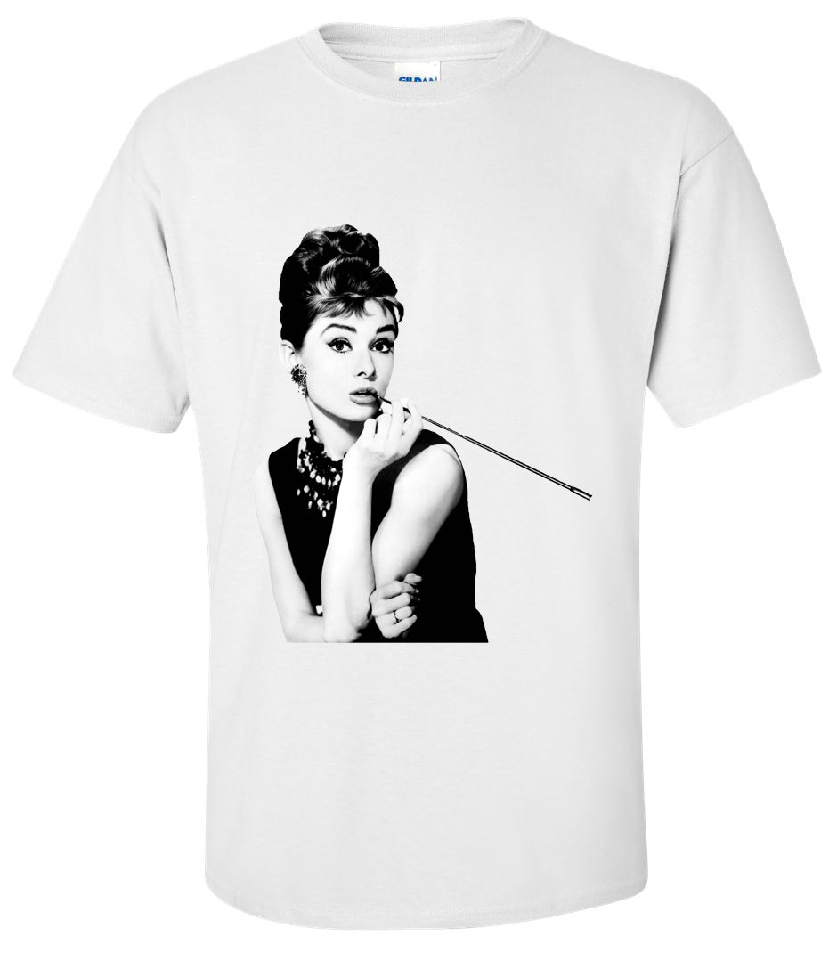 AUDREY HEPBURN - Breakfast at Tiffany's T Shirt